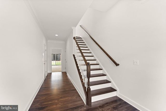 6002 CAMERONS FERRY DR, Haymarket, VA 20169