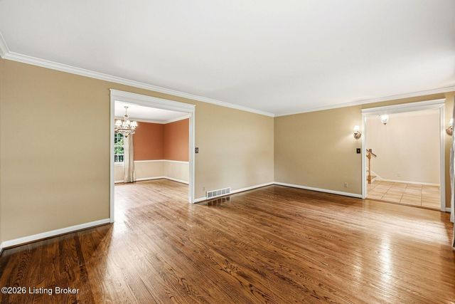 710 Daneshall Dr, Louisville, KY 40206
