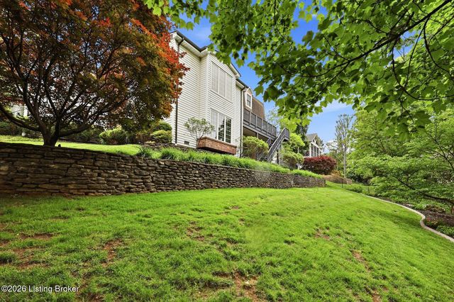 710 Daneshall Dr, Louisville, KY 40206