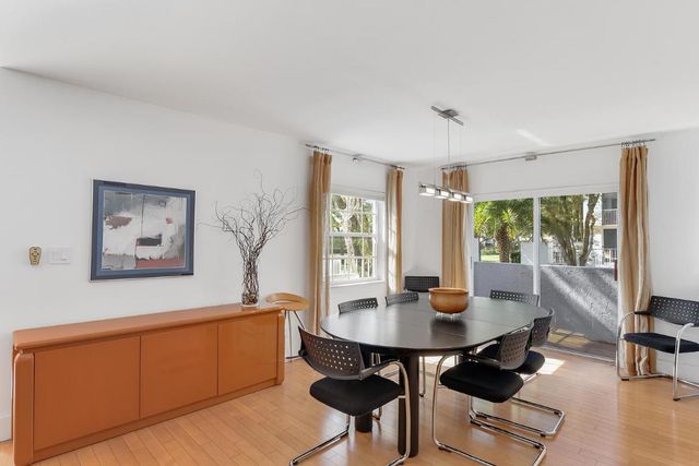 7369 Orangewood Lane 108, Boca Raton, FL 33433