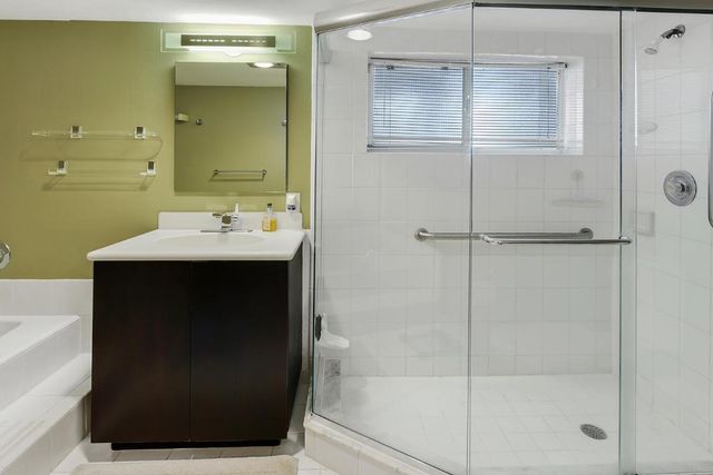 7369 Orangewood Lane 108, Boca Raton, FL 33433