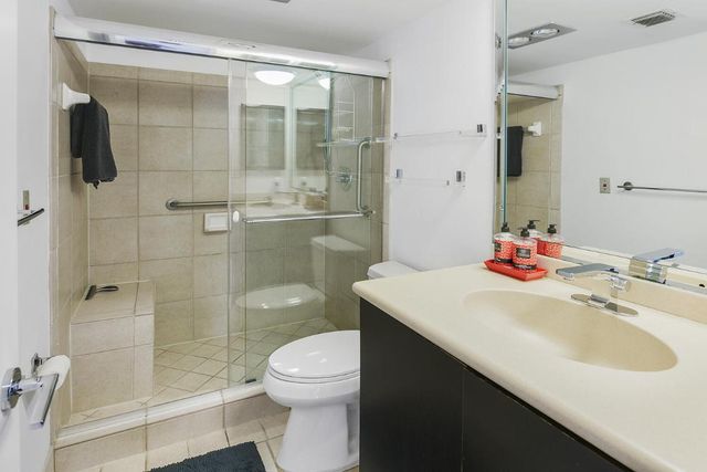 7369 Orangewood Lane 108, Boca Raton, FL 33433