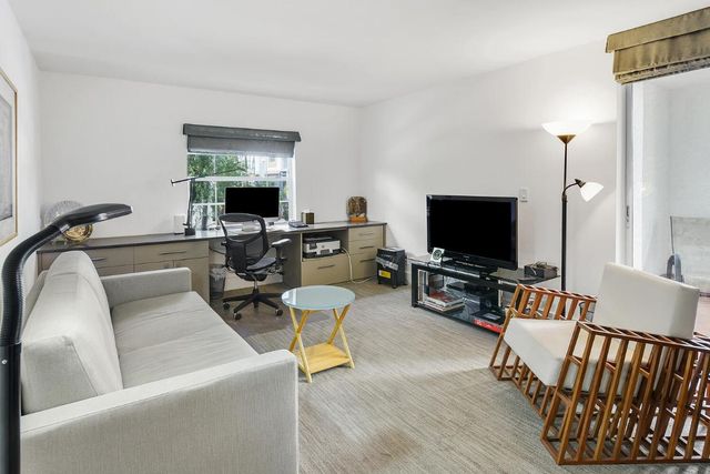 7369 Orangewood Lane 108, Boca Raton, FL 33433