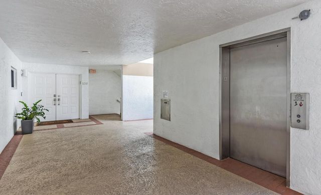 7369 Orangewood Lane 108, Boca Raton, FL 33433