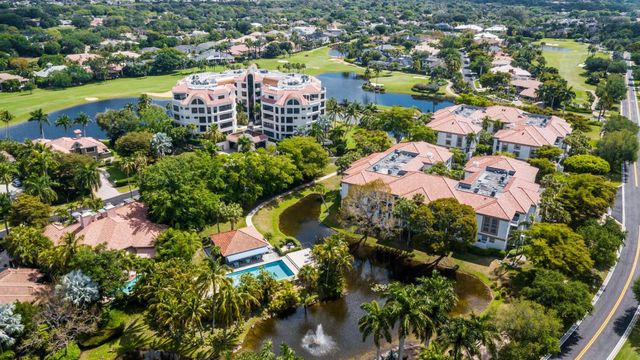 7369 Orangewood Lane 108, Boca Raton, FL 33433