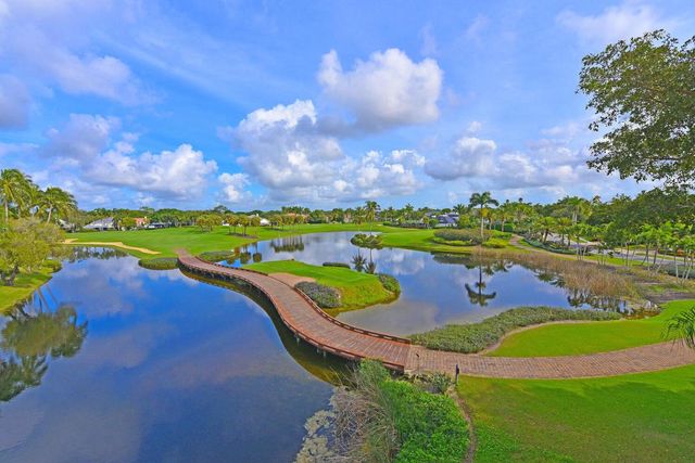 7369 Orangewood Lane 108, Boca Raton, FL 33433