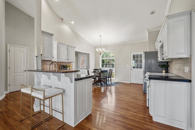 104 Waterfront Court, Hot Springs, AR 71913