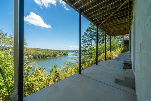 104 Waterfront Court, Hot Springs, AR 71913