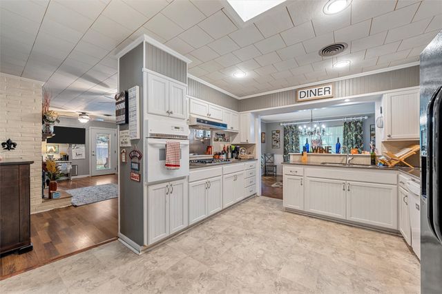 1116 Cliffview Road, Waco, TX 76710