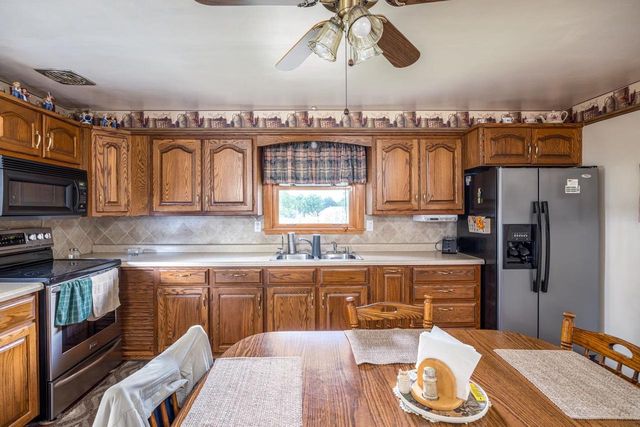 N4216 COUNTY ROAD E, Freedom, WI 54130