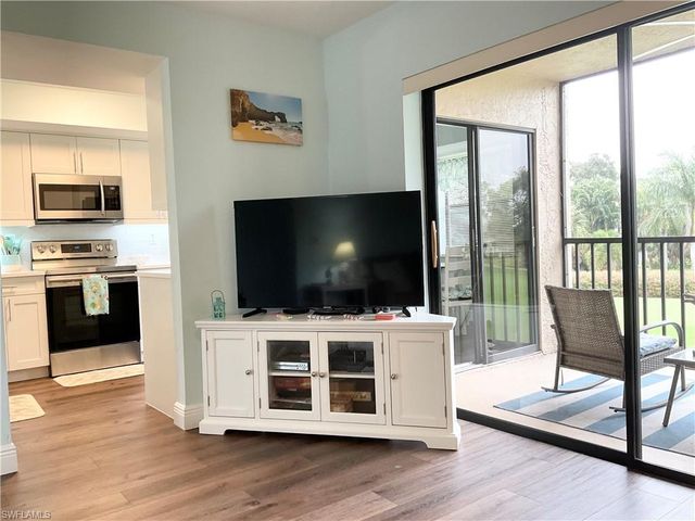 7380 Saint Ives WAY # 1204, Naples, FL 34104