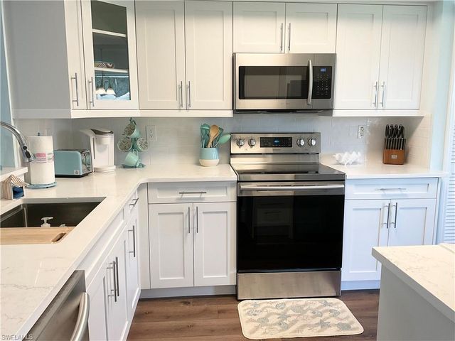 7380 Saint Ives WAY # 1204, Naples, FL 34104