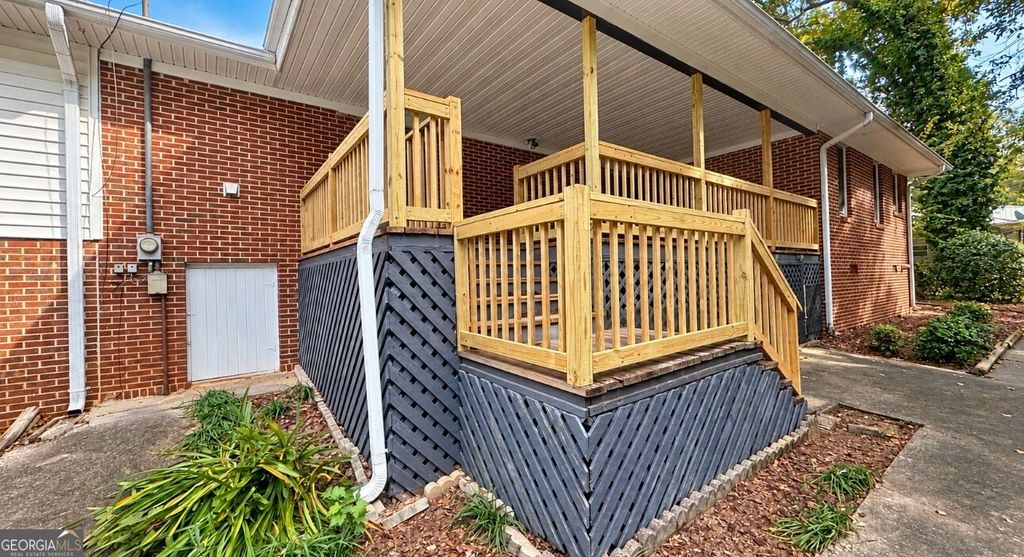 338 Ellen Street, Hartwell, GA 30643 — photo 4