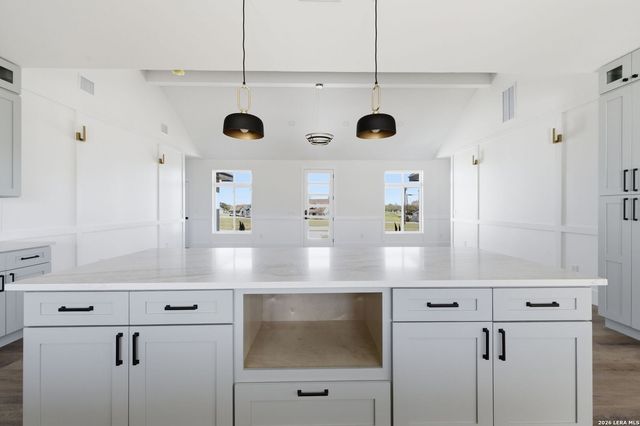 340 Spring Creek, Bandera, TX 78003