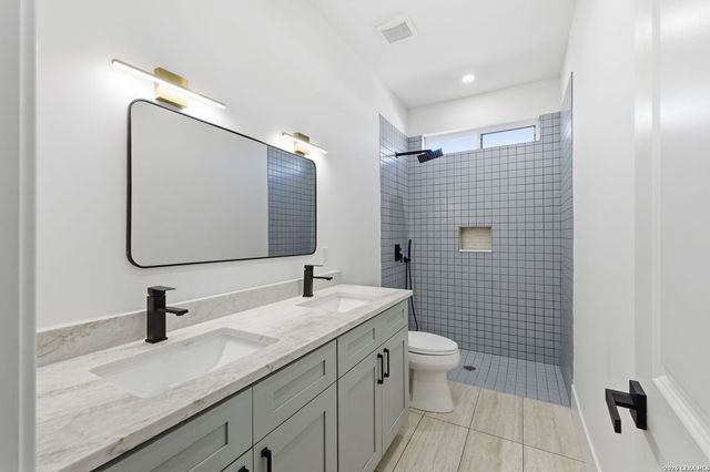 340 Spring Creek, Bandera, TX 78003