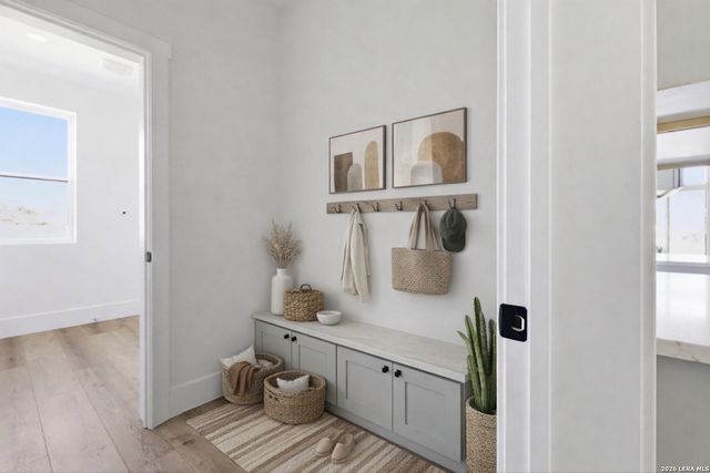 340 Spring Creek, Bandera, TX 78003