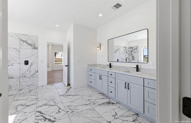 340 Spring Creek, Bandera, TX 78003