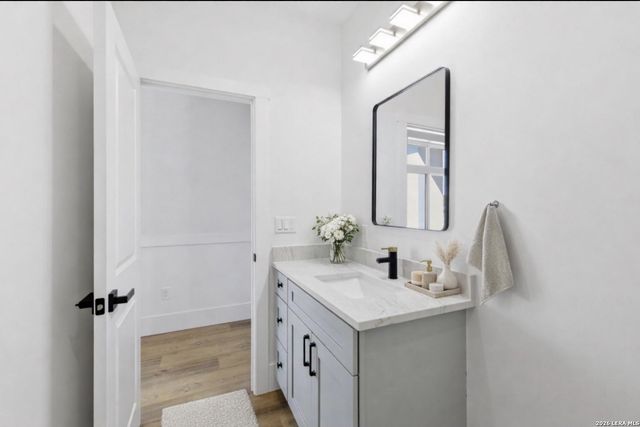 340 Spring Creek, Bandera, TX 78003