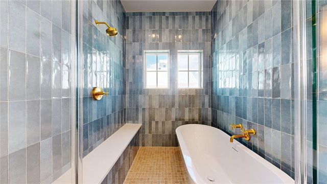 529 Sunrise Ave, Port Aransas, TX 78373