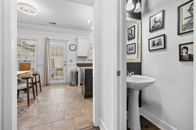 7834 Heaton Way, Nashville, TN 37211