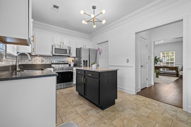 7834 Heaton Way, Nashville, TN 37211