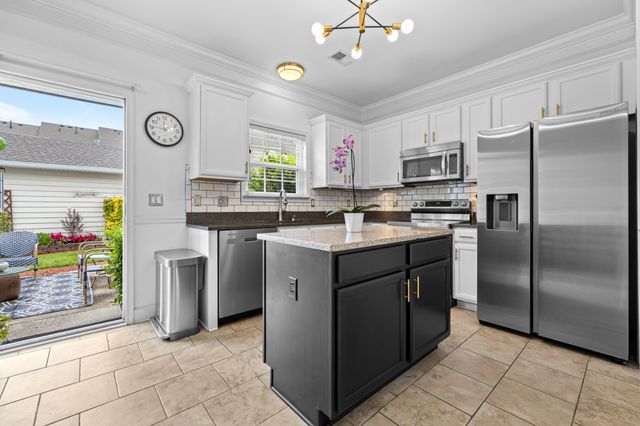 7834 Heaton Way, Nashville, TN 37211
