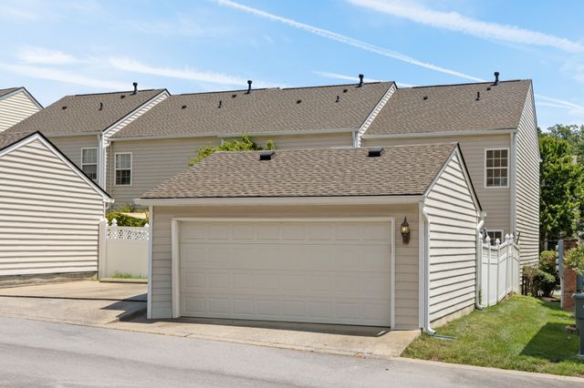 7834 Heaton Way, Nashville, TN 37211