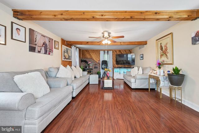 101 MOODS RD, Mullica Hill, NJ 08062