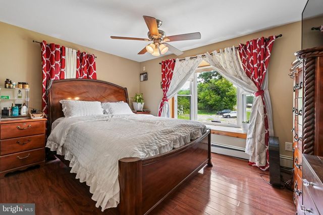 101 MOODS RD, Mullica Hill, NJ 08062