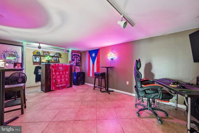 101 MOODS RD, Mullica Hill, NJ 08062