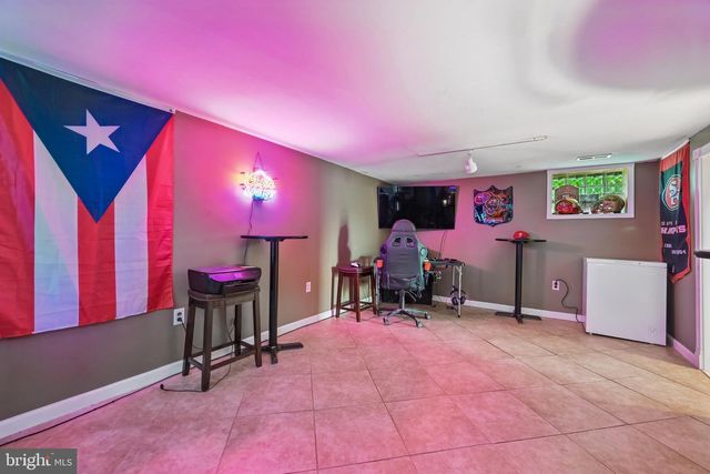 101 MOODS RD, Mullica Hill, NJ 08062