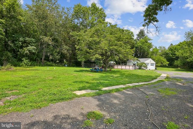 101 MOODS RD, Mullica Hill, NJ 08062
