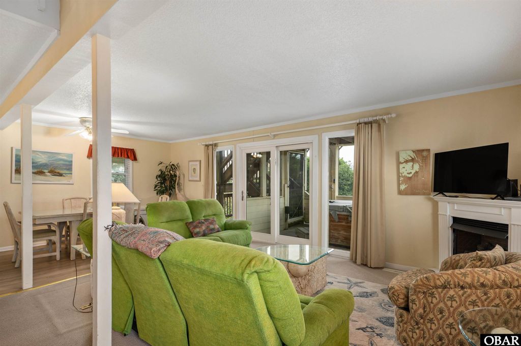 Image 11 of property listing at 8439 S Old Oregon Inlet Road, Nags Head, NC 27959
