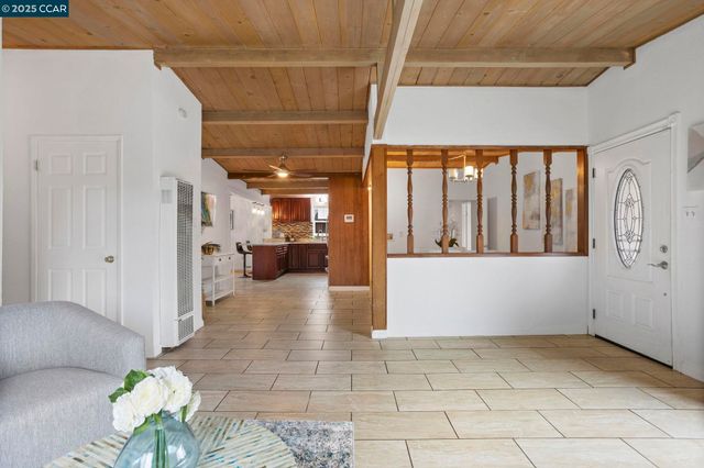 1148 Marlesta Rd, Pinole, CA 94564