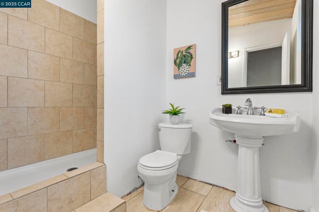 1148 Marlesta Rd, Pinole, CA 94564