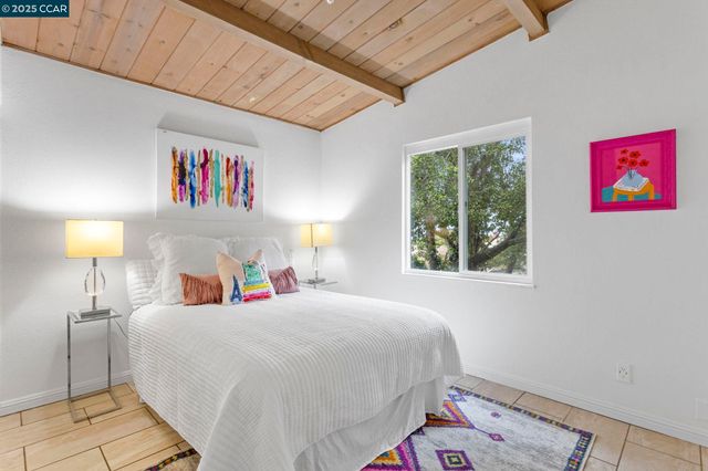 1148 Marlesta Rd, Pinole, CA 94564