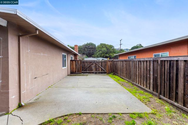 1148 Marlesta Rd, Pinole, CA 94564