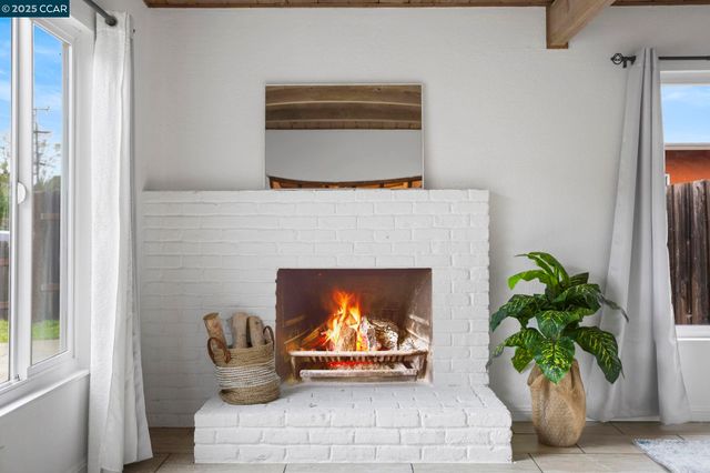 1148 Marlesta Rd, Pinole, CA 94564