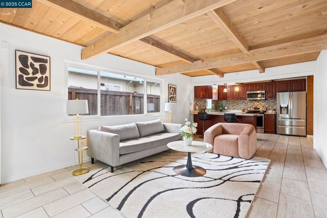 1148 Marlesta Rd, Pinole, CA 94564