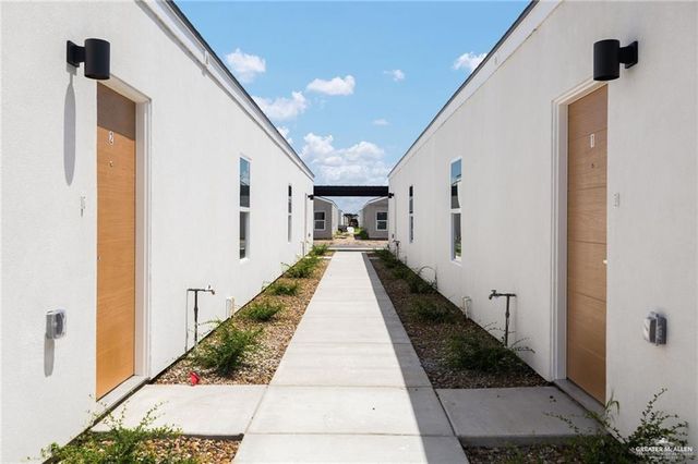 2701 Woodpecker Road 2, Weslaco, TX 78596