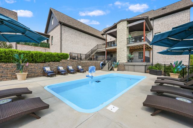 807 Muirfield Trail, Richmond, KY 40475