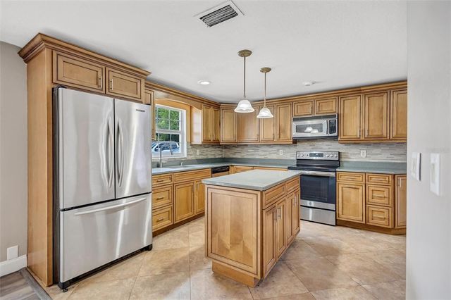 2115 GLEN DRIVE, Safety Harbor, FL 34695