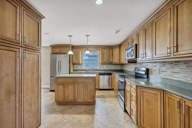 2115 GLEN DRIVE, Safety Harbor, FL 34695