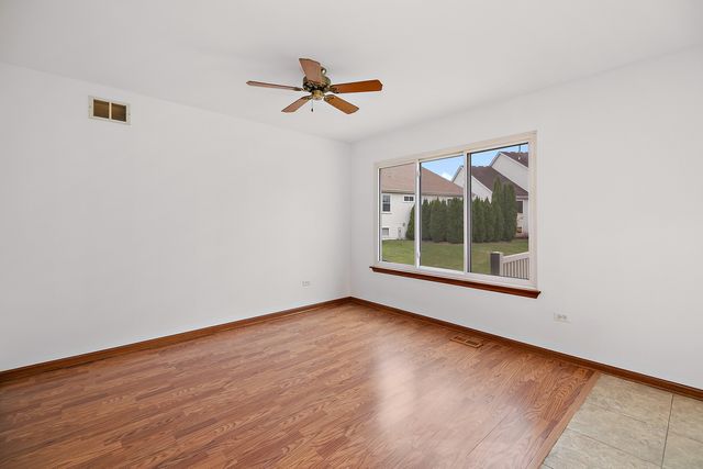 21327 W Redwood Drive, Plainfield, IL 60544