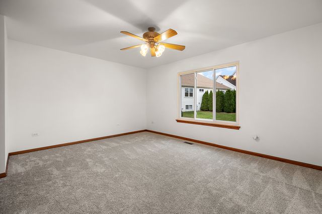 21327 W Redwood Drive, Plainfield, IL 60544