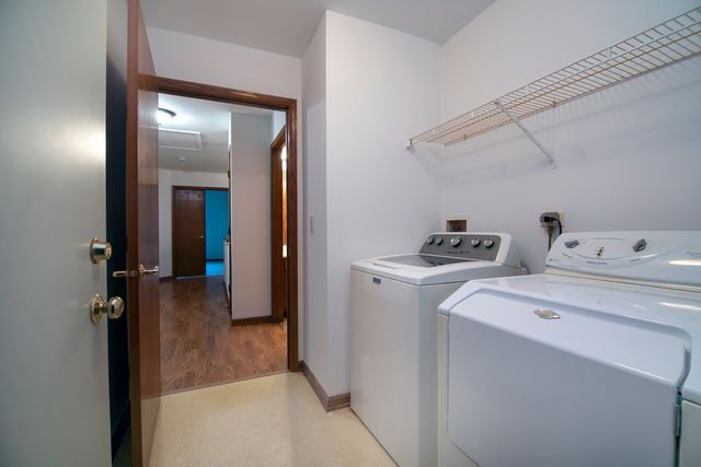 21327 W Redwood Drive, Plainfield, IL 60544