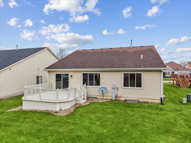 21327 W Redwood Drive, Plainfield, IL 60544