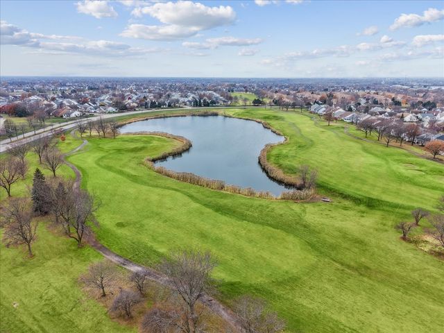 21327 W Redwood Drive, Plainfield, IL 60544