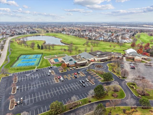 21327 W Redwood Drive, Plainfield, IL 60544