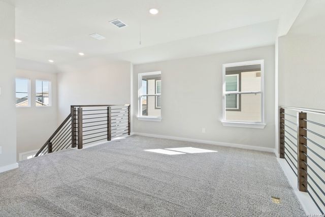 144 JESSICA KNL, San Antonio, TX 78253